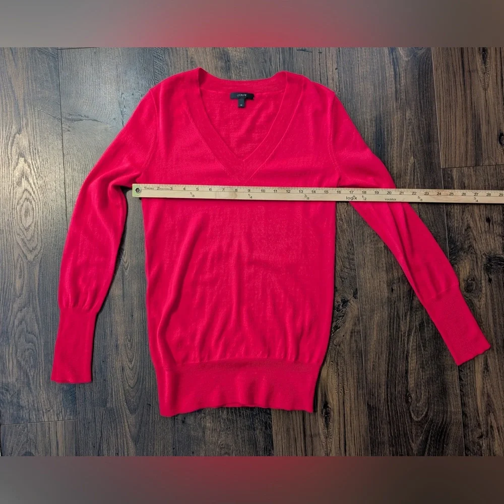 J. Crew 100% Merino Wool V Neck Lightweight Sweater XS